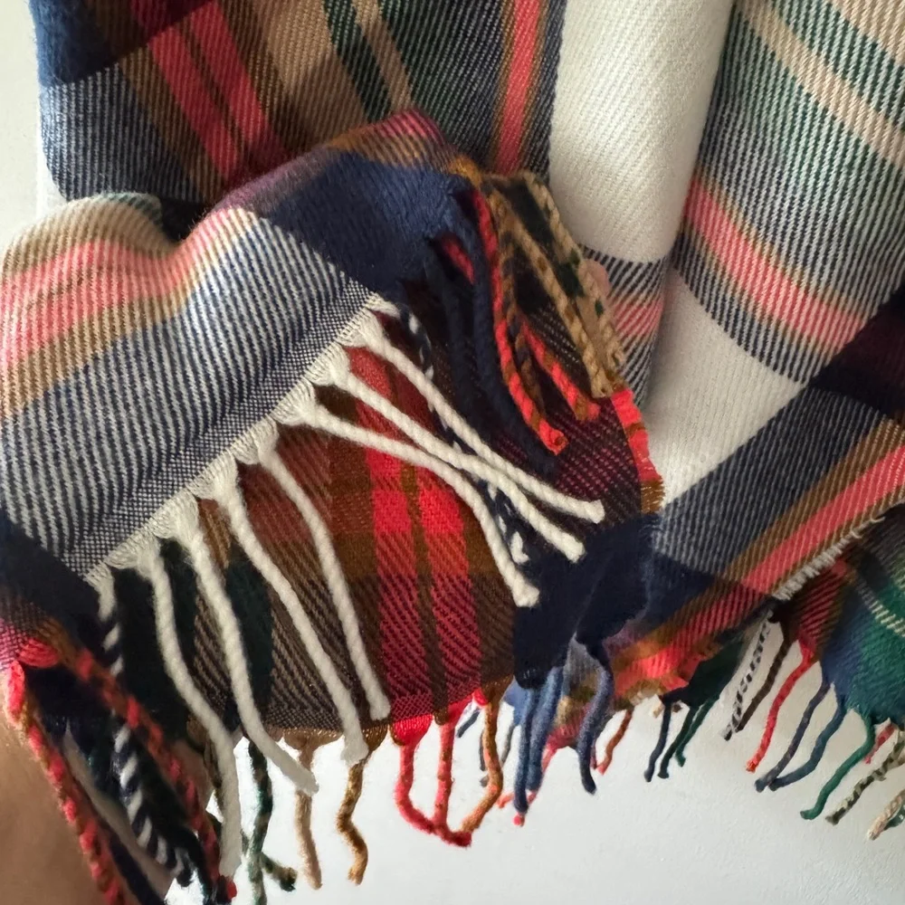 J. Crew Classic Plaid‎ Fall Scarf With Fringe